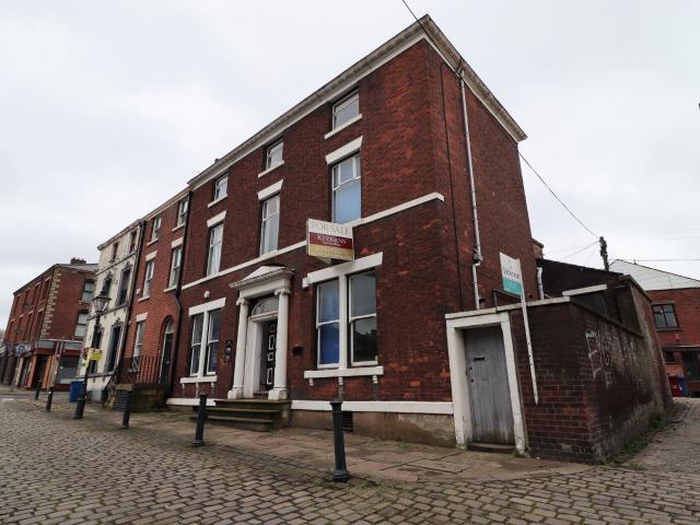 Flat for rent in Four Lane Ends, Blackburn