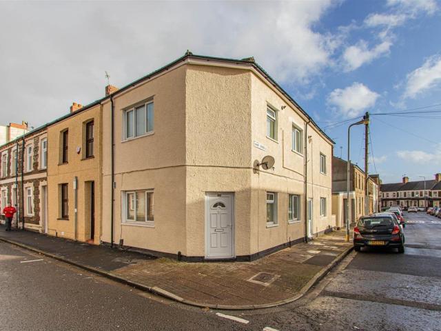 Flat for rent in Plasnewydd, Falcon Lodge