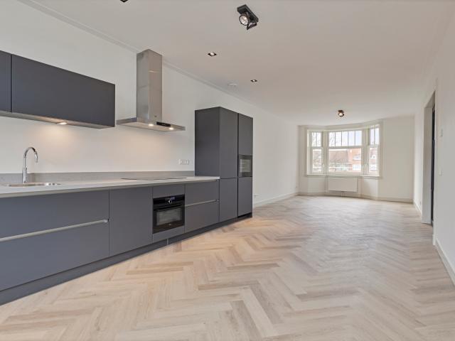Appartement te huur in Zuid, Amsterdam