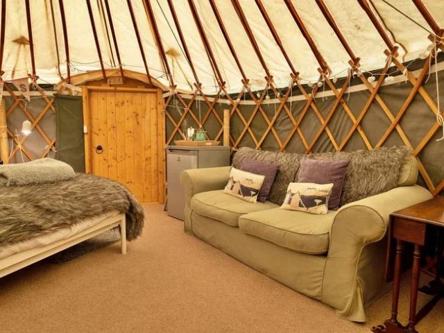 Flat for rent in Tullibardine, Scotland