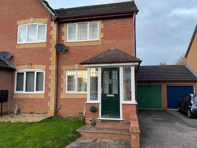 Flat for rent in Stanford On Avon, Leicestershire