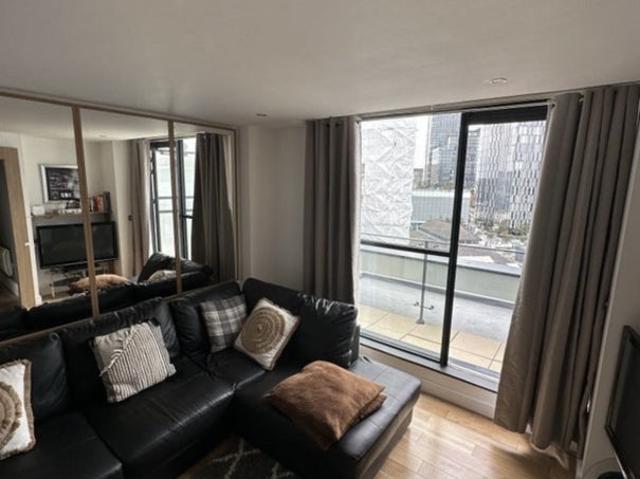 Flat for rent in City Centre, Georgia