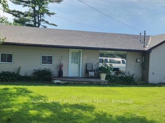 Apartment for rent in Quinte West