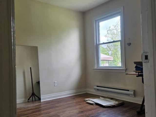 Apartment for rent in Peterborough Apartment for rent in Peterborough