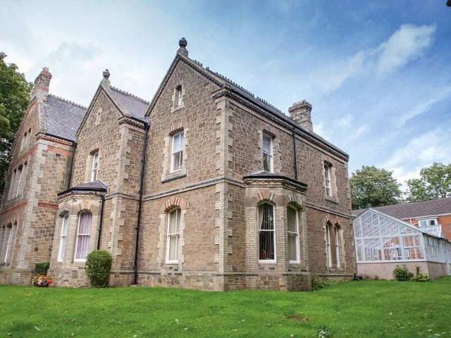 Flat for rent in Low Fell, Tyne And Wear