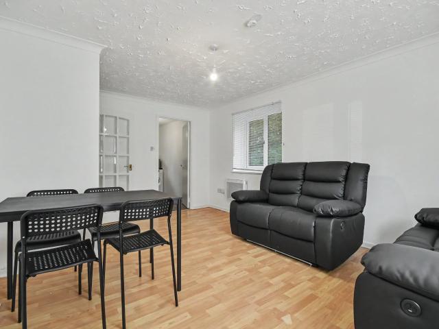 Flat for rent in Gourock, Scotland