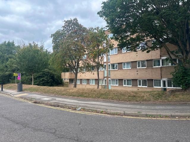 Flat for rent in Tollbar End, West Midlands