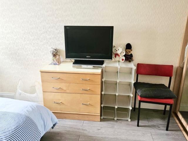 Flat for rent in Ponders End, Greater London