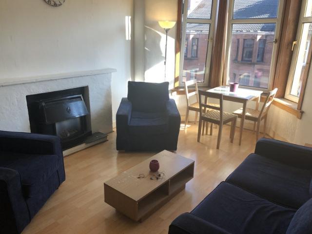 Flat for rent in Broomhill, Scotland