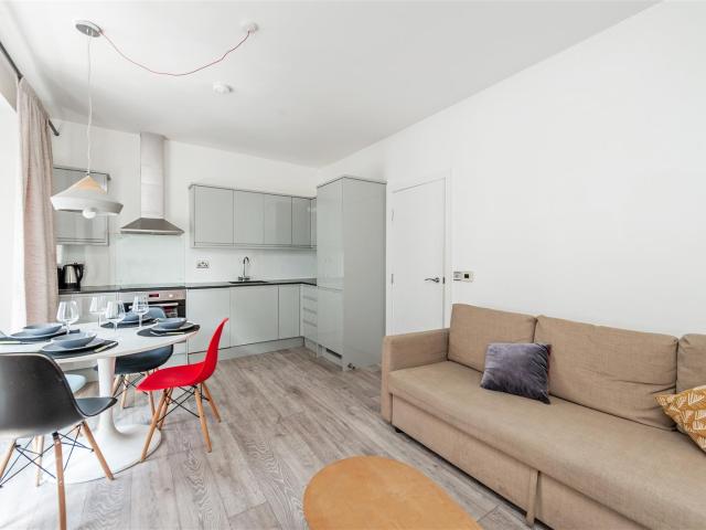 Apartment for rent in South Kensington, Greater London