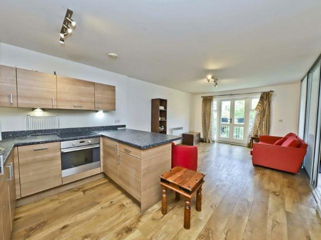 Apartment for rent in London Borough of Hillingdon, Greater London