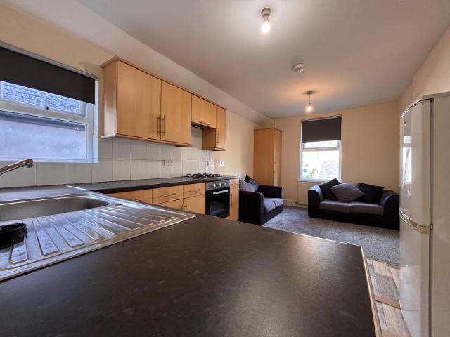 Flat for rent in Plasnewydd, Cardiff