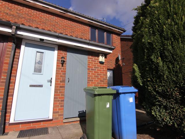 Flat for rent in Greenheys, Greater Manchester