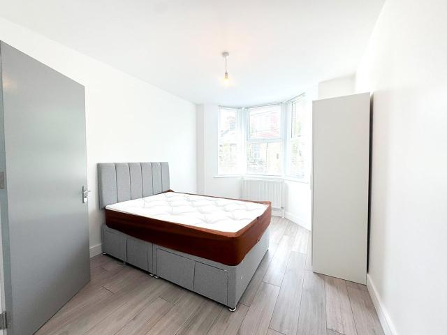 Flat for rent in Greater London