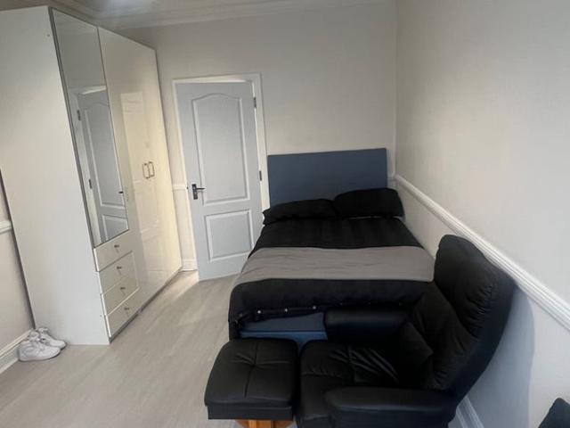 Flat for rent in Greater London