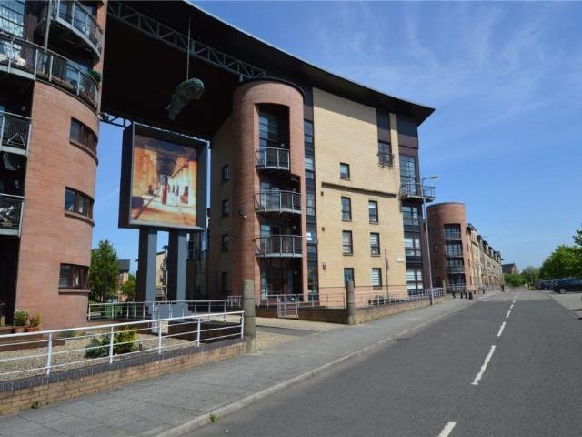 Flat for rent in Laurieston, Gorbals