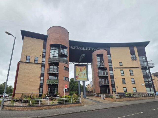 Flat for rent in Laurieston, Gorbals