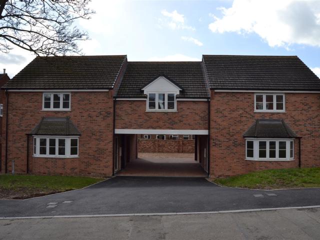 Flat for rent in Stanford On Avon, Leicestershire