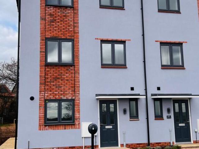 Flat for rent in Stoke Gifford, Winterbourne