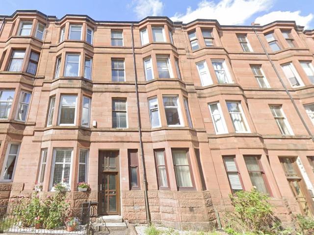 Flat for rent in Thornwood, Glasgow