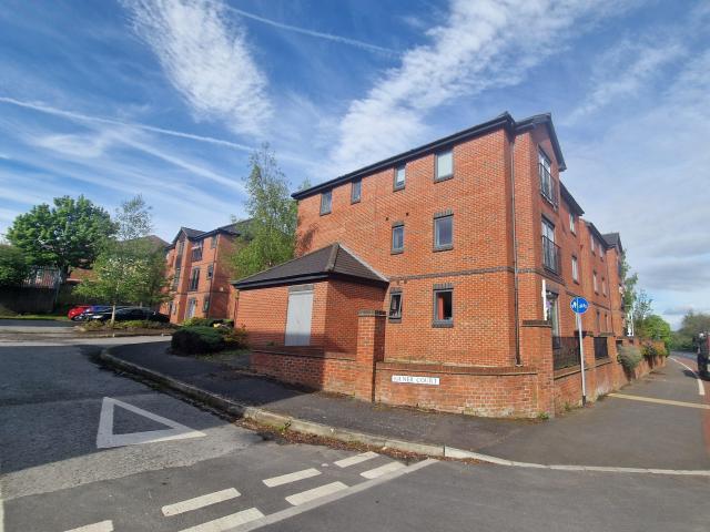 Flat for rent in Whitwood, West Yorkshire