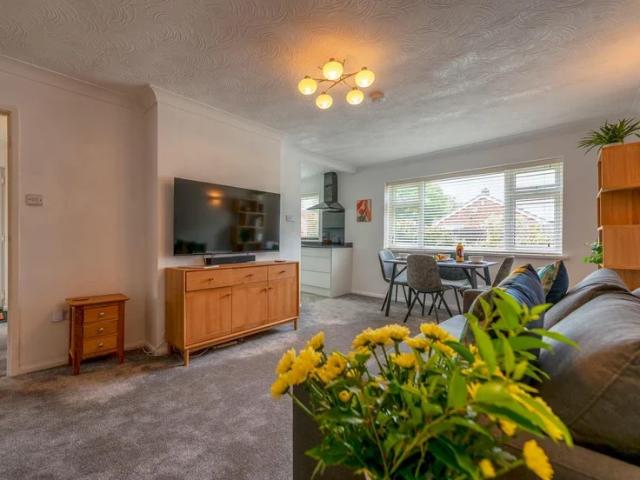 Flat for rent in Parksite, Butterton