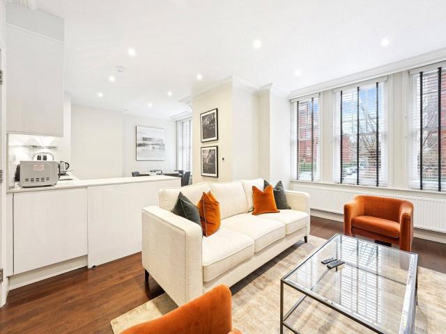 Flat for rent in Hammersmith, Greater London