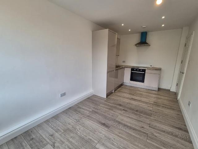 Flat for rent in South Lynn, Brookville