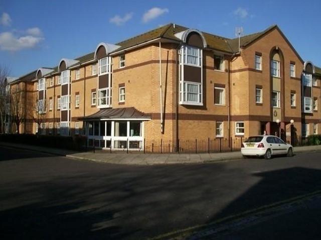 Flat for rent in Southsea, City Of Portsmouth