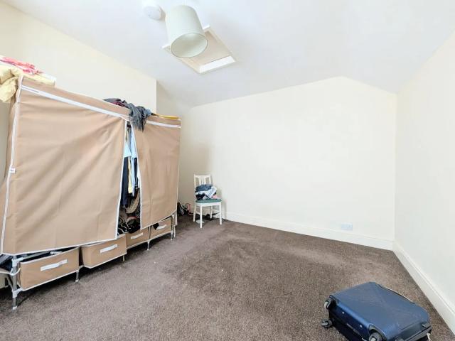 Flat for rent in Southport, Sefton