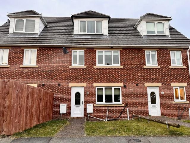 Flat for rent in Esh Winning