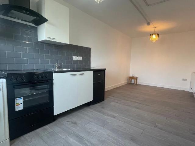 Flat for rent in Bourne Vale, Kent