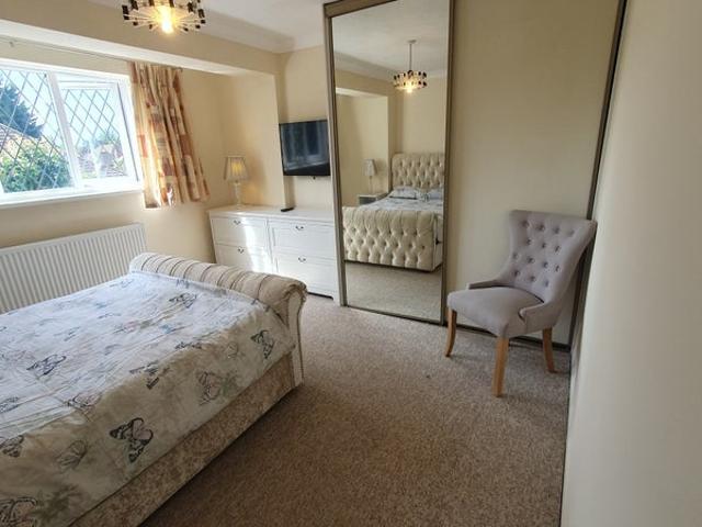 Room for rent in Northwood, Greater London