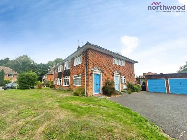 Flat for rent in Emery Down, New Forest