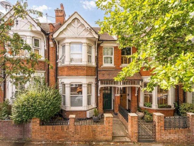 Flat for rent in Harlesden, Greater London
