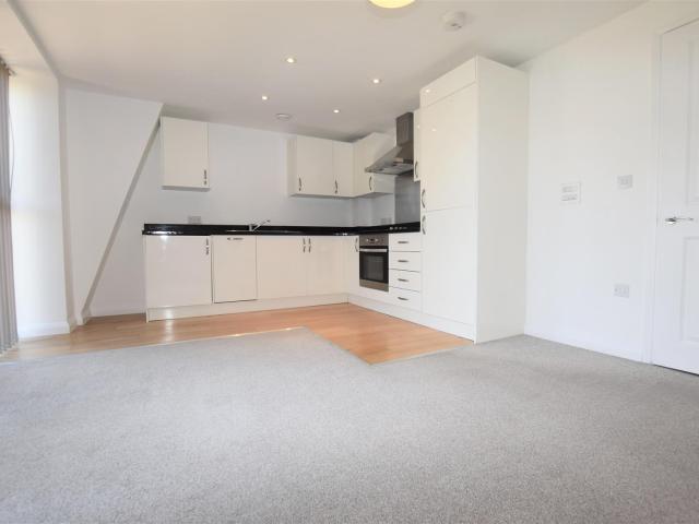 Flat for rent in Newtown, Reading