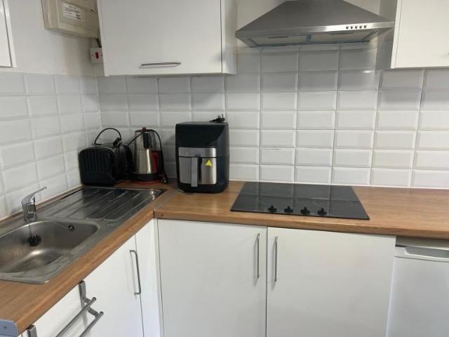 Flat for rent in London Borough of Ealing, Greater London