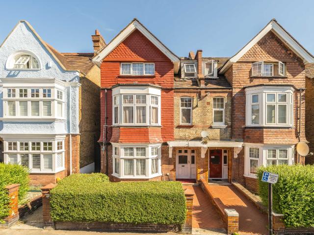Flat for rent in West Norwood, Greater London