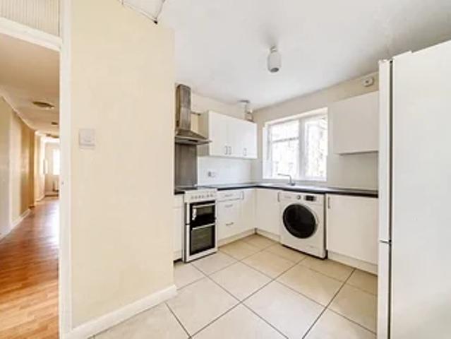 Flat for rent in Greater London
