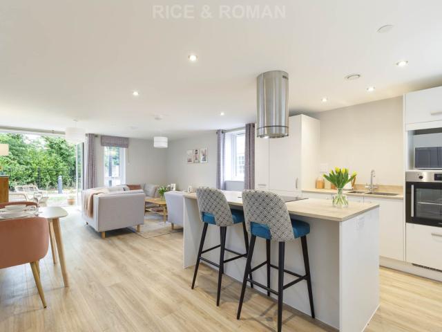 Flat for rent in Stoneleigh, Ewell