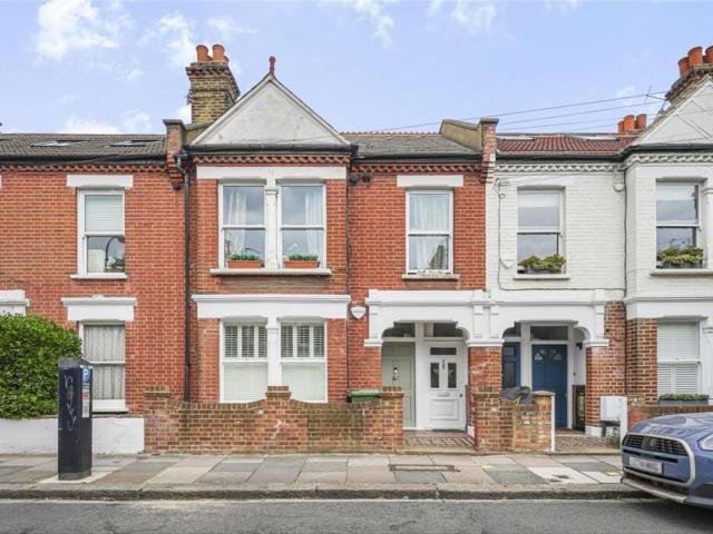 Flat for rent in Fulham, Greater London