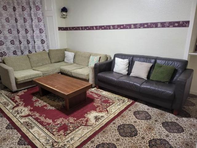 Flat for rent in Ibroxholm, Ibrox