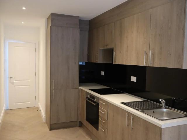 Flat for rent in Stoneleigh, Ewell