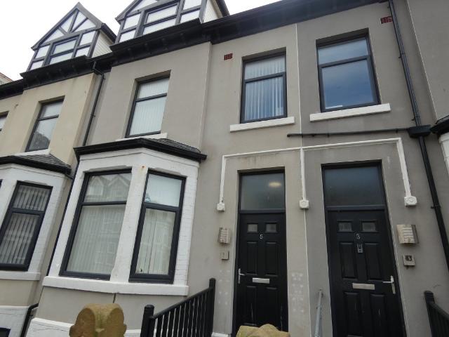 Flat for rent in Foxhall, Blackpool