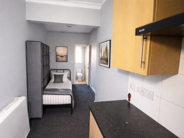 Flat for rent in Belle Isle, West Yorkshire