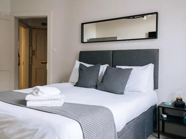 Flat for rent in Greenside, Broughton