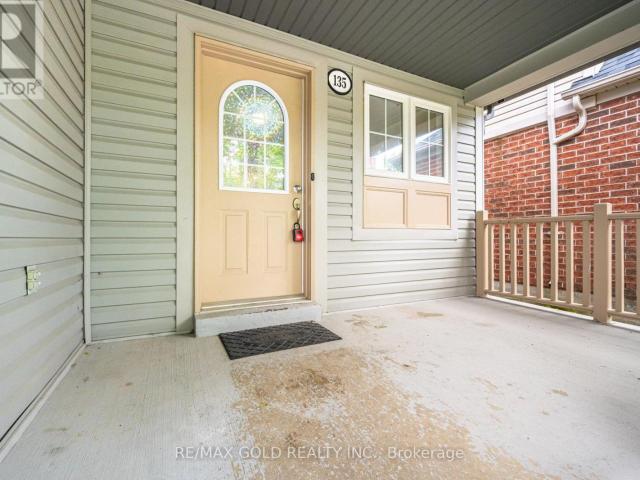 House for rent in Oshawa