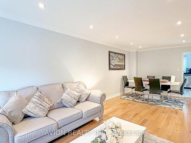 Apartment for rent in Pickering