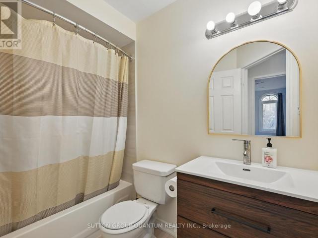House for rent in Oakville