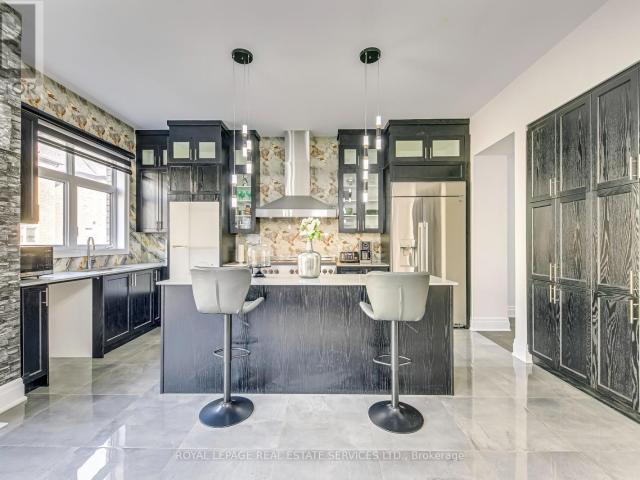House for rent in Oakville
